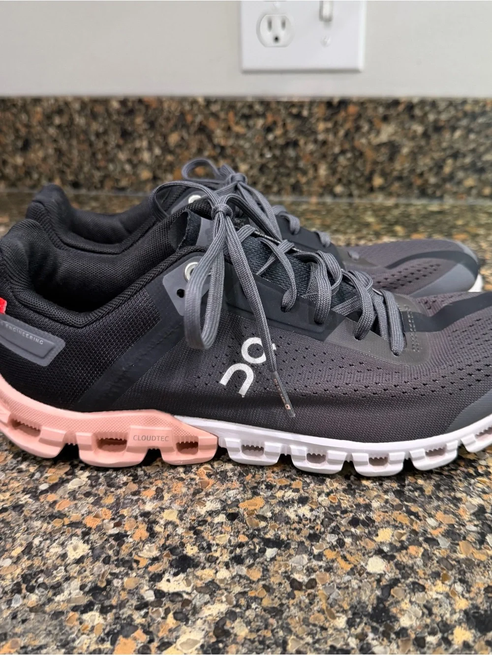 On Running Cloudtech Women's Gray and Pink Running Shoes 7.5